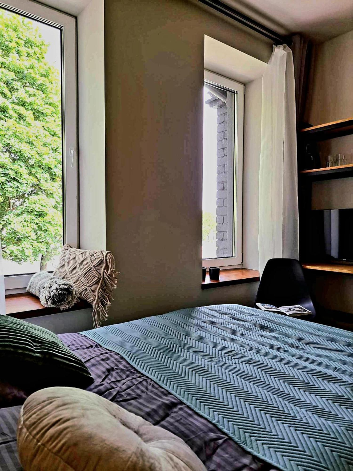 Platforma2B Eco Aparthotel โชเล ภายนอก รูปภาพ
